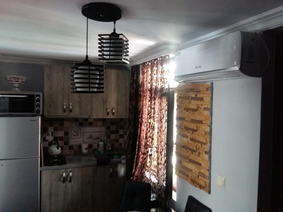 Moduli Villa Batumi Bagian luar foto