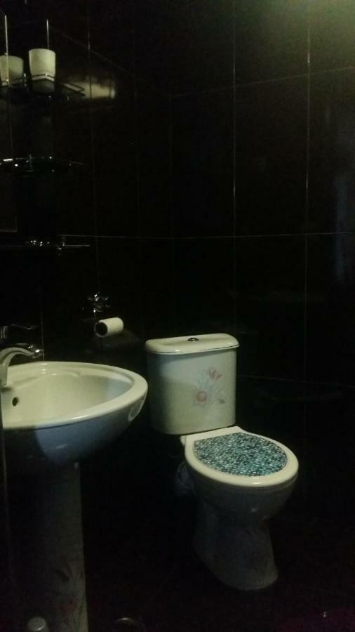Moduli Villa Batumi Bagian luar foto
